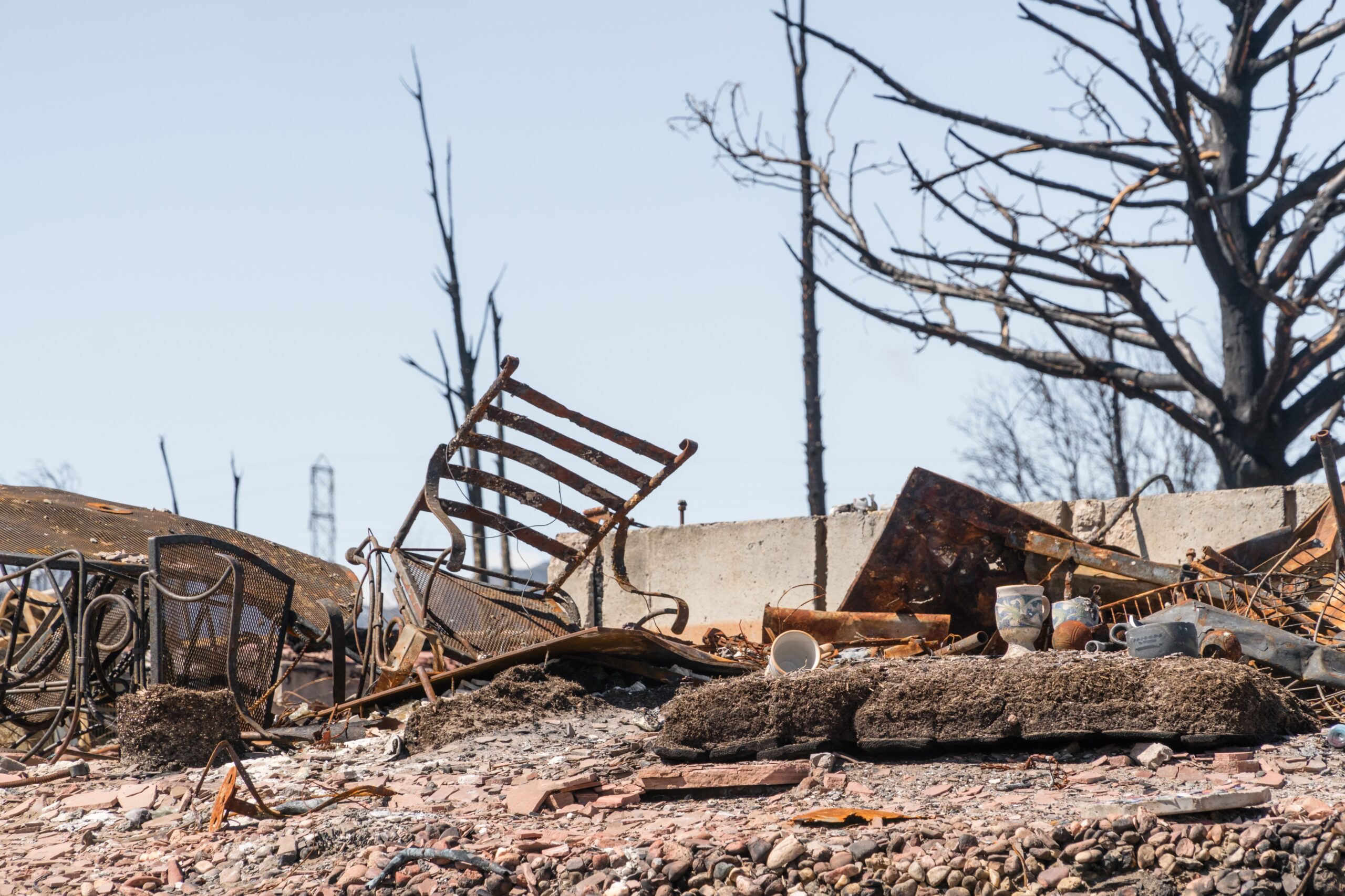Aftermath,Of,Wildfire,Damage,In,Residential,Neighborhood,With,Complete,Destruction